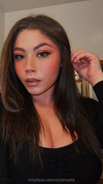 YOUR CREAMY GF DM ME NOW / rizzzkhalifa / rizzzkhalifa_ nude photo #3