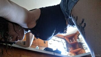 roadkillbeaut / roadkillbeauty nude photo #1