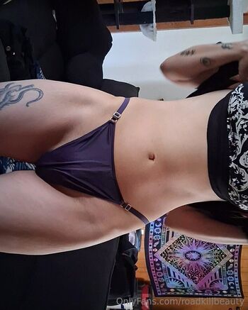 roadkillbeaut / roadkillbeauty nude photo #5