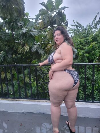 Robin LeFa / robinlefay nude photo #16