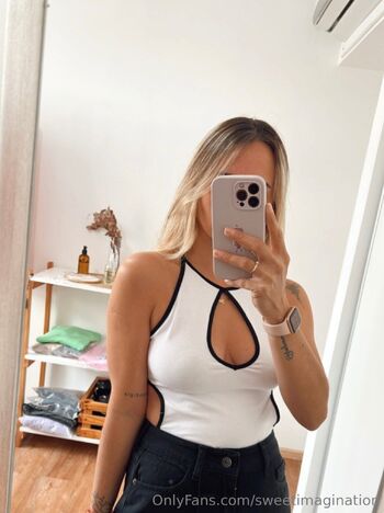 Rocie / rocieintima nude photo #8