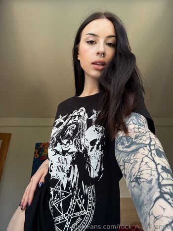 𝕽𝖔𝖈𝖐 𝖓 𝕽𝖔𝖑𝖑 𝕬𝖓𝖌𝖊𝖑 / rock_n_roll_angel nude photo #5