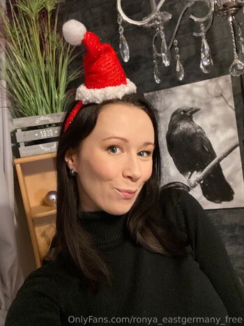 Ronya Eastgerman / ronya_eastgermany_ofc nude photo #38