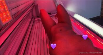 Roomyx / roomyxx / roomyxx1 nude photo #9