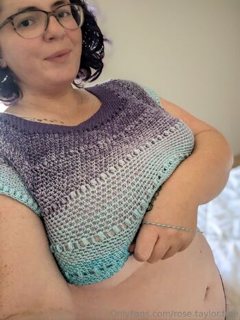 Rose Taylo / rose.taylor.free nude photo #9