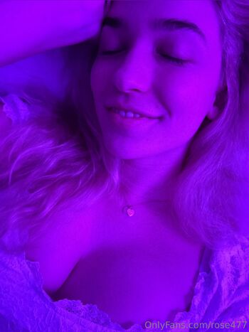 Rose / rose477 nude photo #17