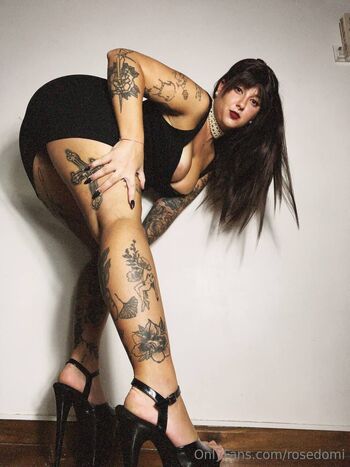 Mistress Rose / rosedomi nude photo #19