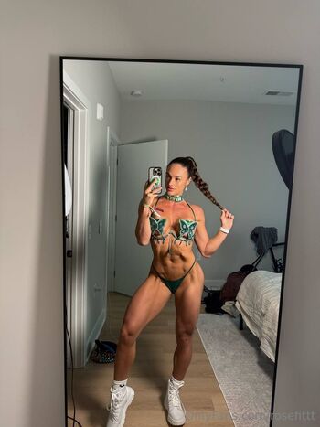 Rose Fittt / rosefittt nude photo #2