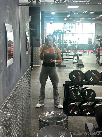 Rose Fittt / rosefittt nude photo #26