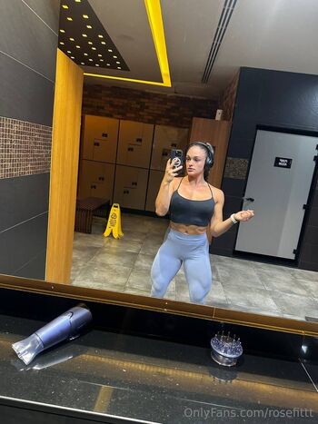 Rose Fittt / rosefittt nude photo #33