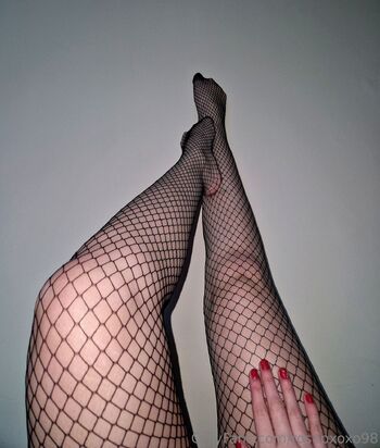 OnlyFans / rosepxoxo98 nude photo #5