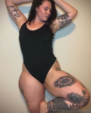 Shana / roses20 nude photo #28