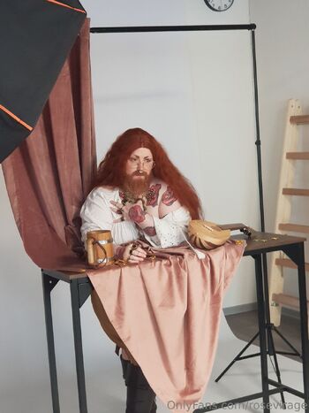 RoseVirag / rosevirage nude photo #7