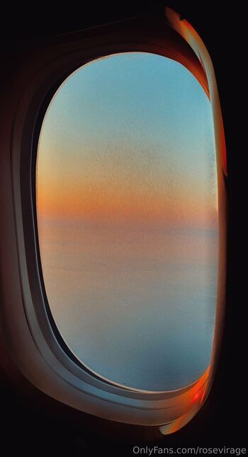 RoseVirag / rosevirage nude photo #16