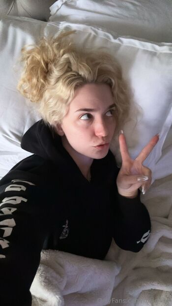 rosi / rosie477 nude photo #11