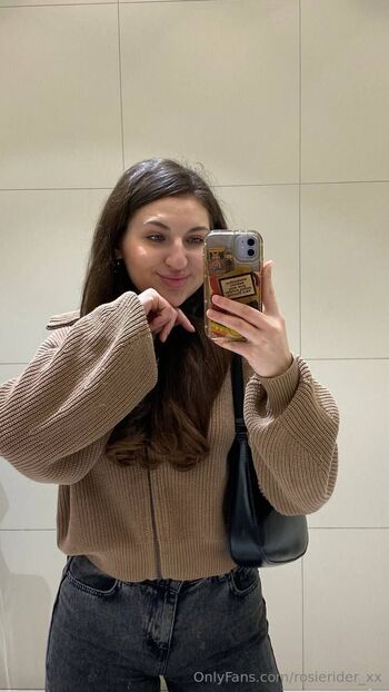 Rosie Rider / rosierider_xx nude photo #4