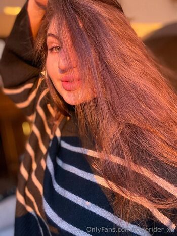 Rosie Rider / rosierider_xx nude photo #19