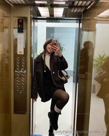 Rosie Rider / rosierider_xx nude photo #38