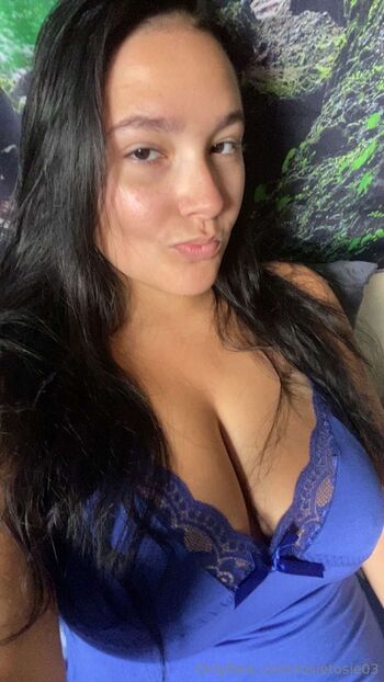 Rosi / rosietosie03 nude photo #3