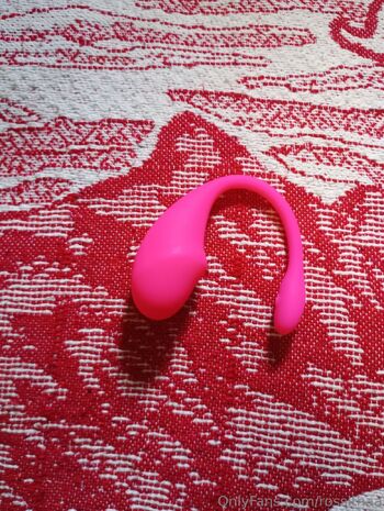 Rossith / rossithaa nude photo #15