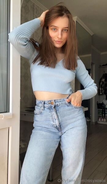 Ros / rosyxoxox nude photo #5