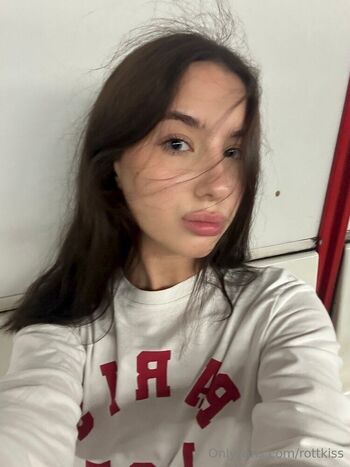 RottKis / rottkiss nude photo #2