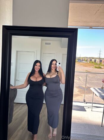 roxnou / roxnour nude photo #26