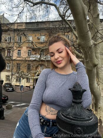 Roxy Blak / roxy_blakee nude photo #6
