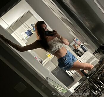 Roxy Ra / roxygirlxoxo69 nude photo #1