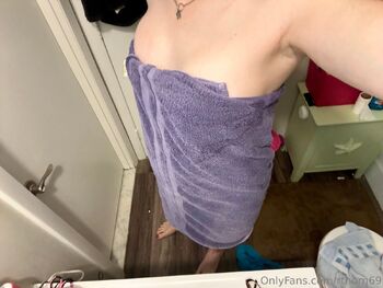 Rose Thor / rthorn69 nude photo #22