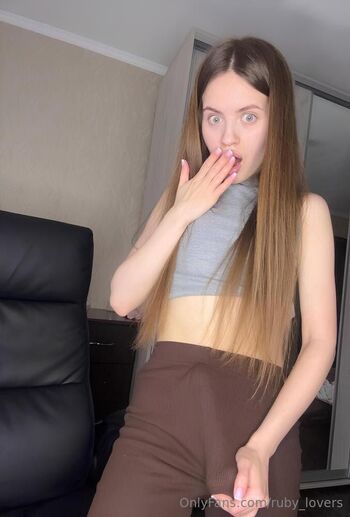 OnlyFans / ruby_lovers nude photo #22