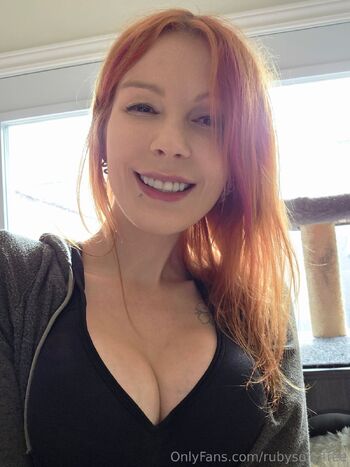 Ruby Soho Free DD Nerd / rubysohofree nude photo #19