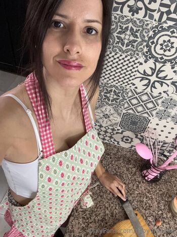 Ruby Rose / rubyyrosexo nude photo #5