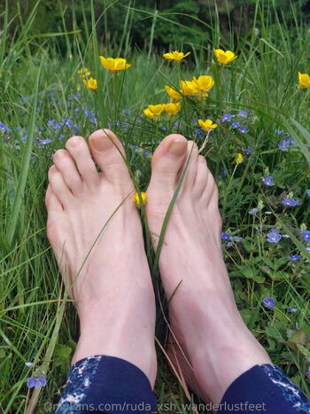Joann / ruda_xsh_wanderlustfeet nude photo #9