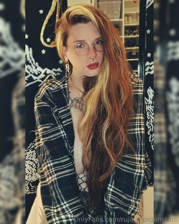 𝑹𝒖𝒋𝒂 𝑴𝒐𝒓𝒈𝒆𝒏𝒔𝒕𝒆𝒓 / ruja_morgenstern nude photo #25