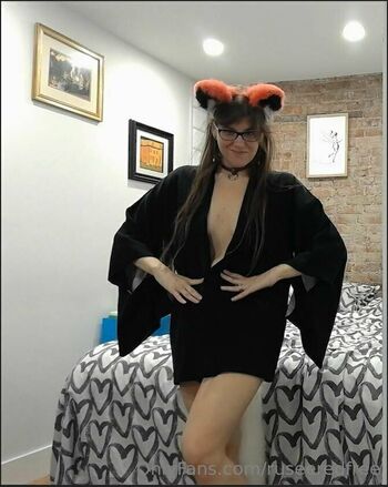 RuseeRedFre / ruseeredfree nude photo #17