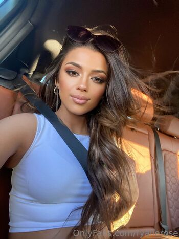 𝑅𝓎𝒶𝓁𝒾𝑒 𝑅𝑜𝓈𝑒 / ryalierose nude photo #9