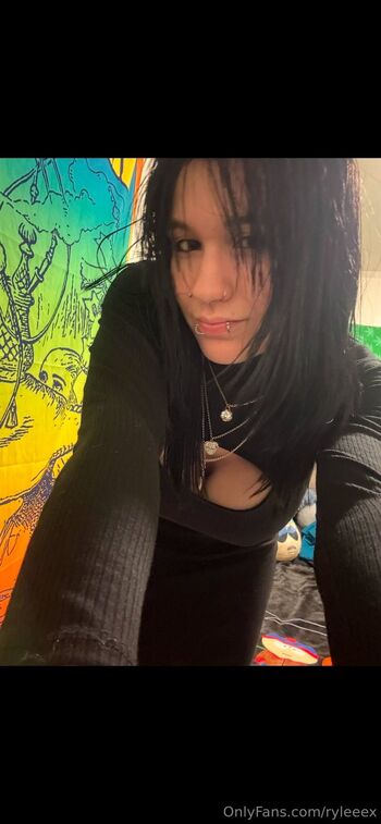 Ryle / ryleeex nude photo #7