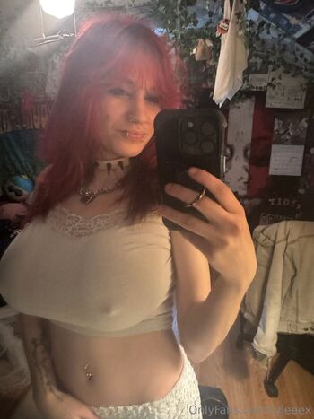 Ryle / ryleeex nude photo #13