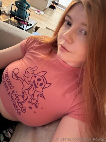 Ryli / rylie_rowan nude photo #28