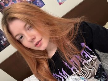 Ryli / rylie_rowan nude photo #30