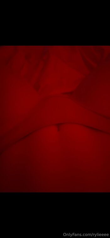 Ryli / rylieeee nude photo #16