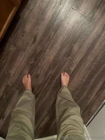 Ryli / rylieeee nude photo #18