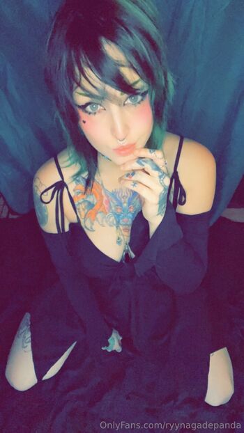 Ryynagad / ryynagadepanda nude photo #1