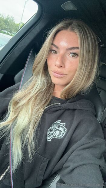 Sabrina Fit / sabrinanic nude photo #2