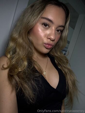 Sabrina / sabrinasweeney nude photo #3
