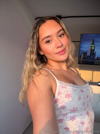 Sabrina / sabrinasweeney nude photo #7