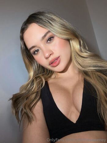 Sabrina / sabrinasweeney nude photo #30