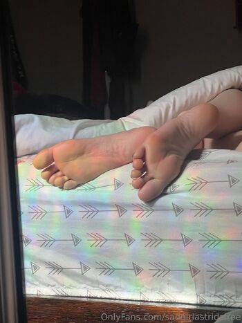 Astrids Free / sadgirlastridsfree nude photo #10