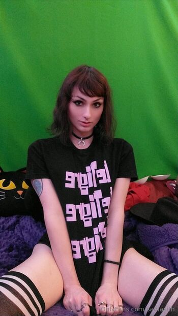 Sadia Sith / sadiasith nude photo #30